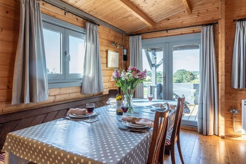 The Cabin, Parham Woodbridge Zewnętrze zdjęcie